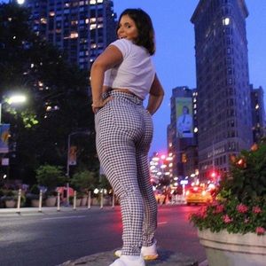 Checkered skinny pants